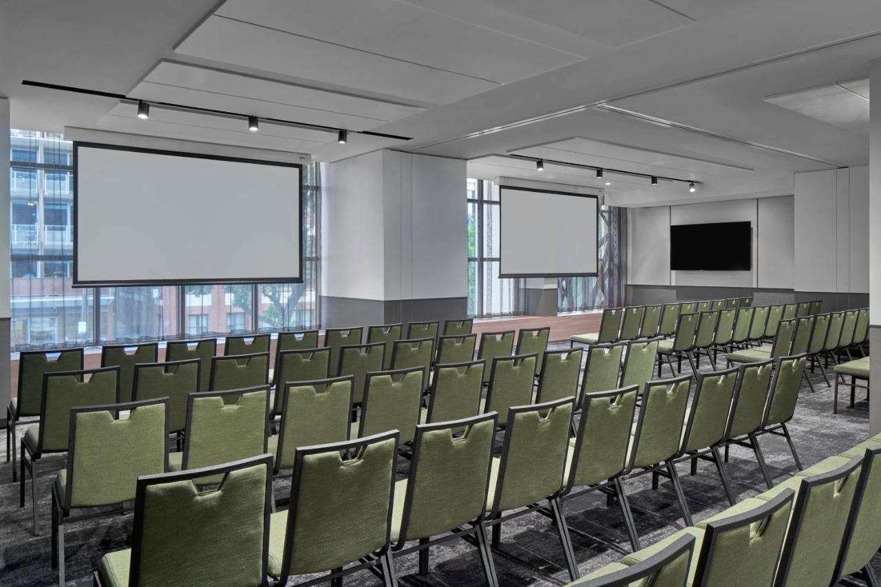 Courtyard By Marriott Melbourne Flagstaff Gardens Hotel Exterior foto