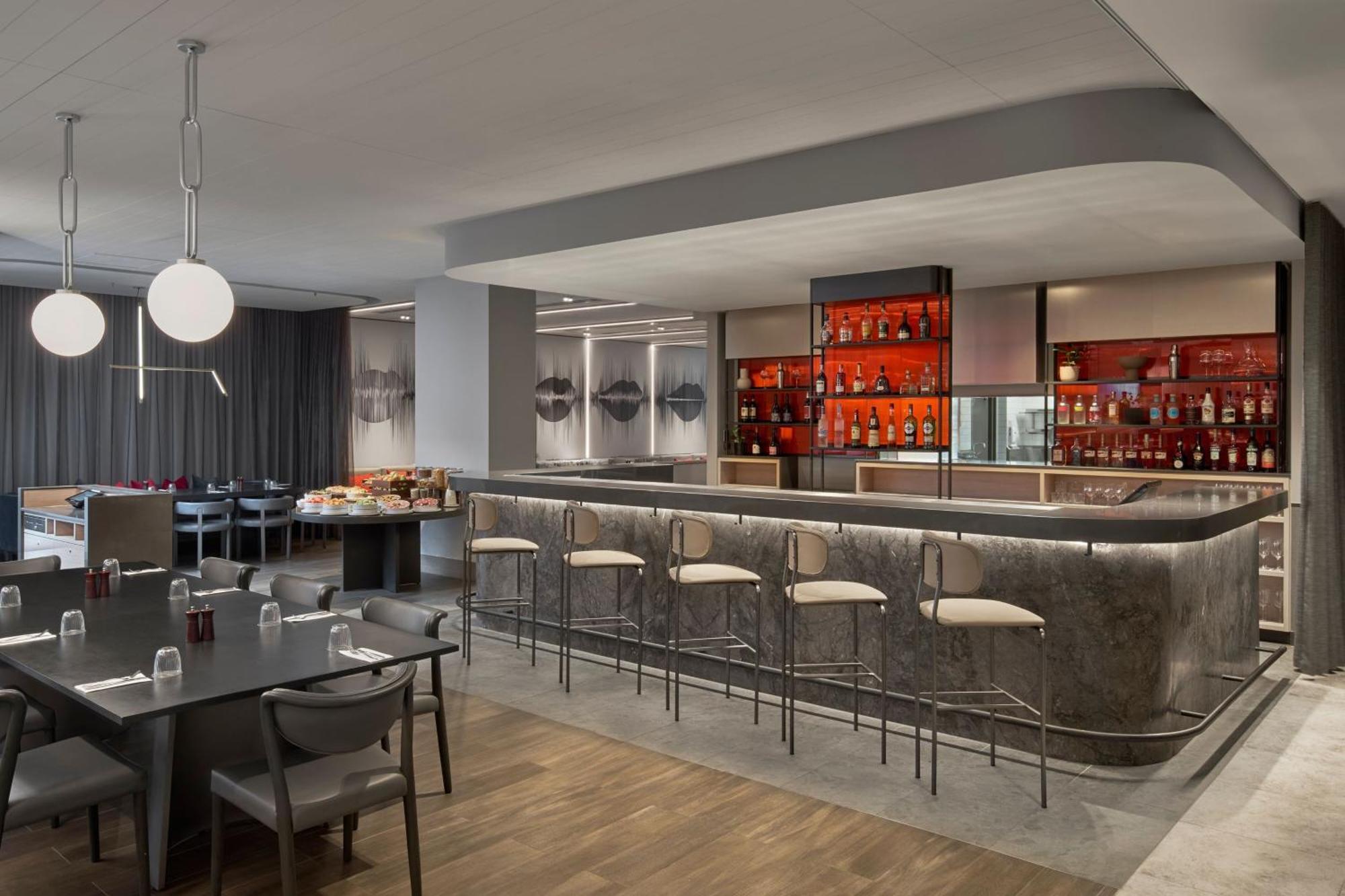 Courtyard By Marriott Melbourne Flagstaff Gardens Hotel Exterior foto